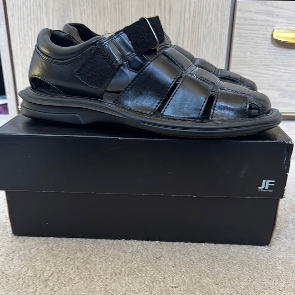 JF J.Ferrar Black Sandals Chunky Design